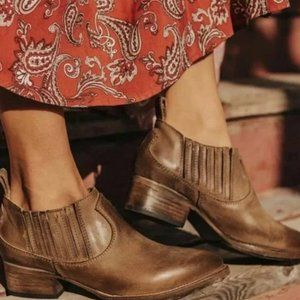 Freebird by Steven Opal Tan Ankle Boot, Size 9